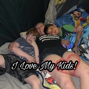 Meet your Posher, Justine